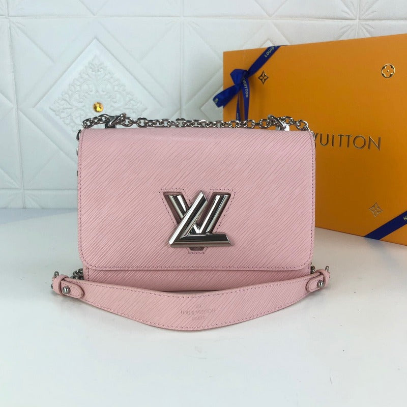 Twist Handbag With Chain Pink