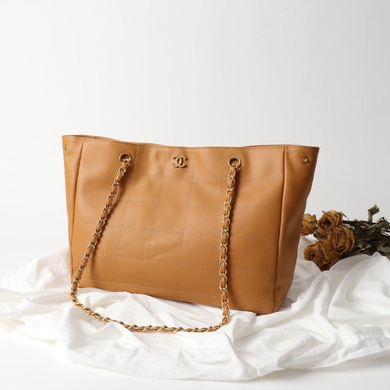 Wild Stitch Chocolate Bar Tote Bag with Camel Seal