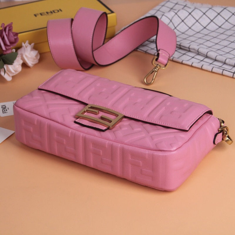 Baguette Nappa Shoulder Bag Pink