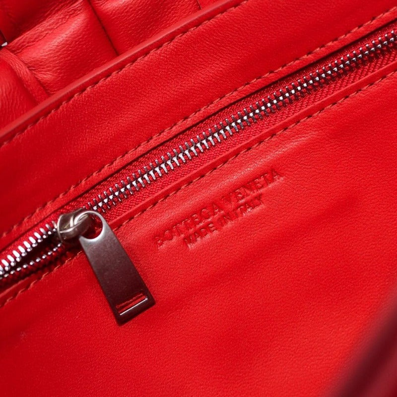 Cassette Shoulder Chain Bag Red