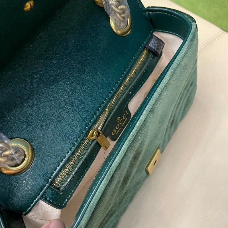 Marmont Shoulder Messenger Bag Green Velvet